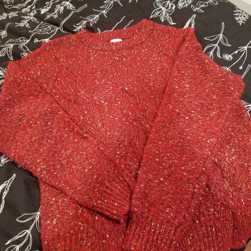 Res sweater